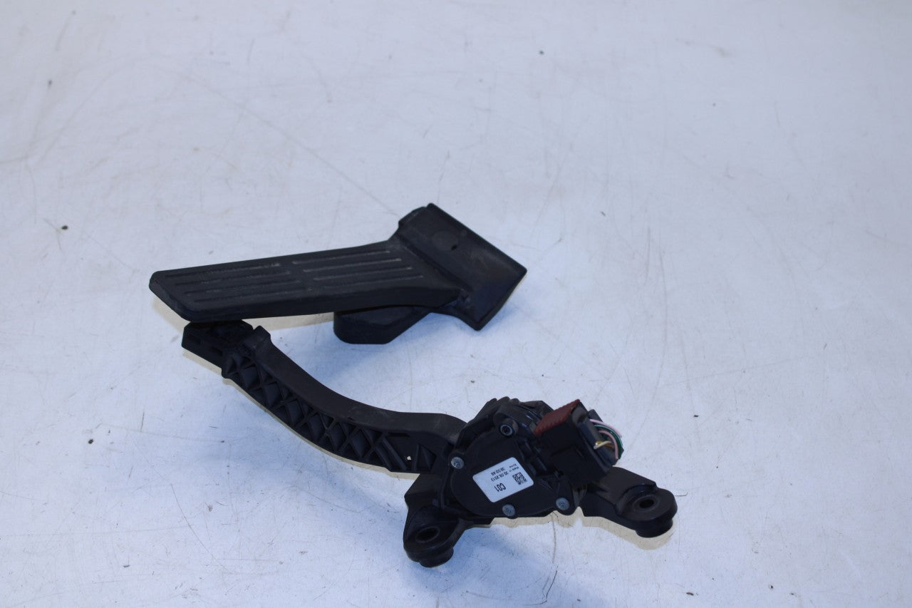 2011-17 Hyundai Veloster 1.6L Accelerator Throttle Gas Pedal Sensor 32700-2V100 - Alshned Auto Parts