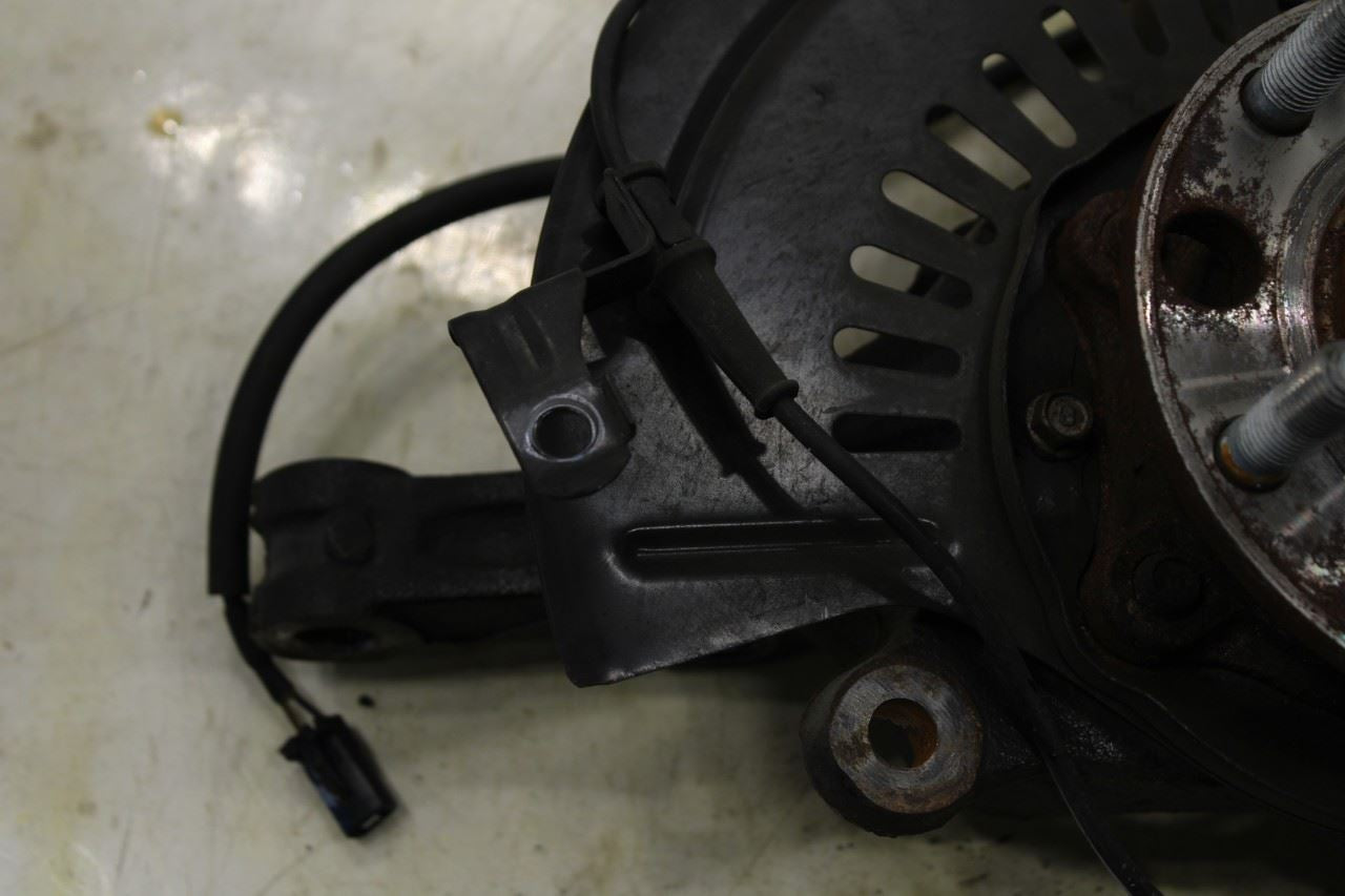 18-2020 Kia Sorento LX FWD Front Left Driver Side Spindle Knuckle Hub 51715C5400 - Alshned Auto Parts
