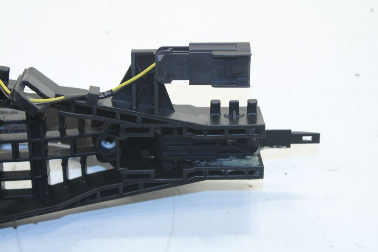 2017-21 Maserati Ghibli 3.0L RWD Rear Passenger Right Side Door Exterior Handle - Alshned Auto Parts