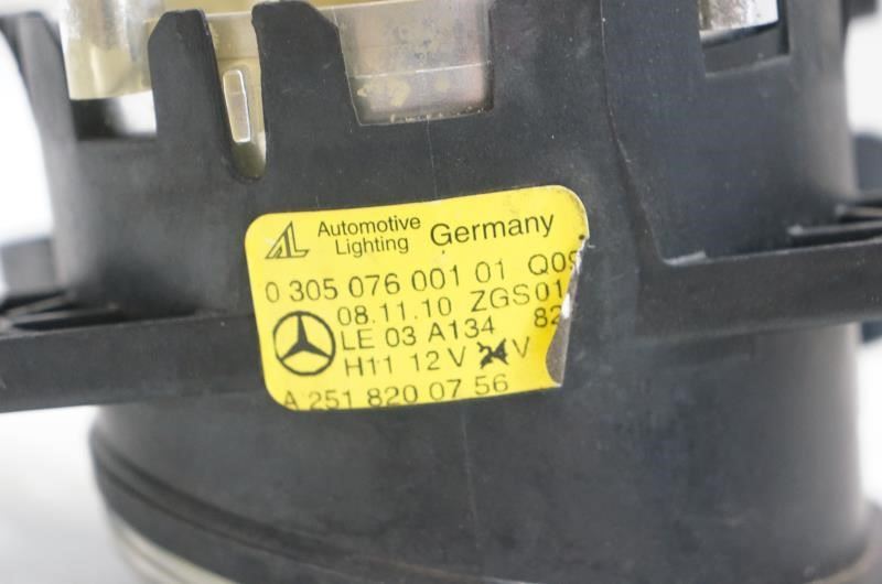2008-12 Mercedes-Benz C300 Front Left Driver Fog Light Lamp 251-820-07-56 *ReaD* - Alshned Auto Parts
