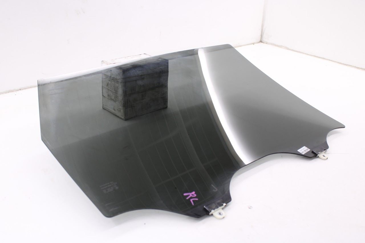2014-2020 Infiniti QX60 Rear Left Side Door Window Movable Glass 82301-3JA1C OEM - Alshned Auto Parts