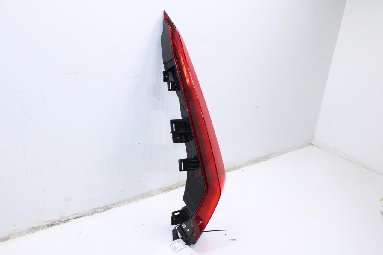 2019-2025 Cadillac XT4 Premium Rear Right Outer Tail Light Lamp 84864834 OEM - Alshned Auto Parts
