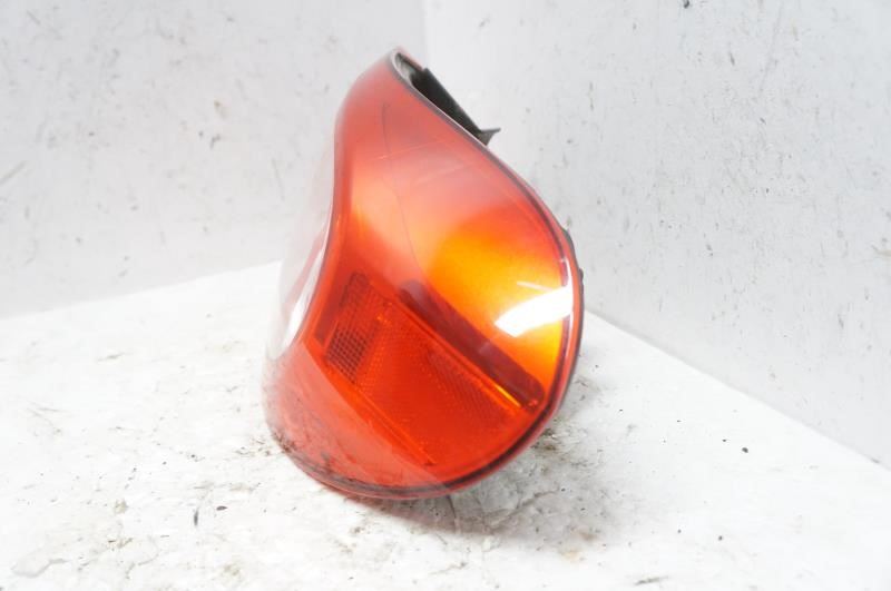2009-11 Volkswagen Tiguan 2.0L Rear Right Side Tail Light Lamp 5N0-945-096-J OEM - Alshned Auto Parts