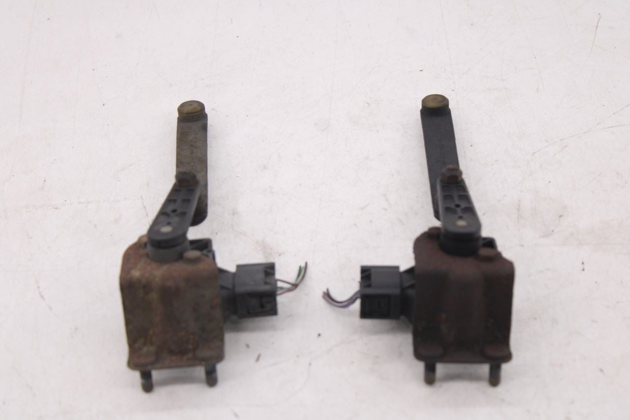 03-06 Mercedes-Benz E 500 FR LH and RH Suspension Headlight Height Level Sensor7