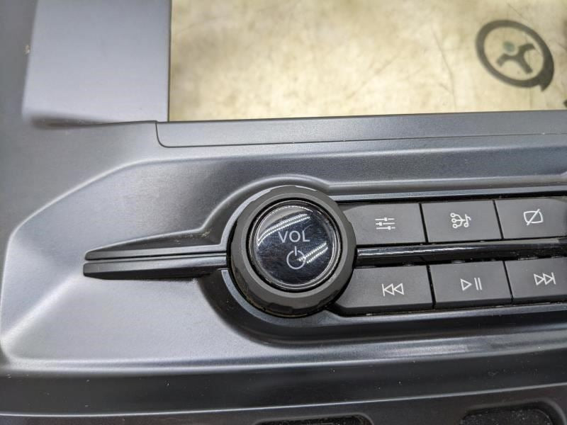 21-22 Ford F150 Dash Radio Faceplate Control Panel w/ Trim Bezel and Air Vents6