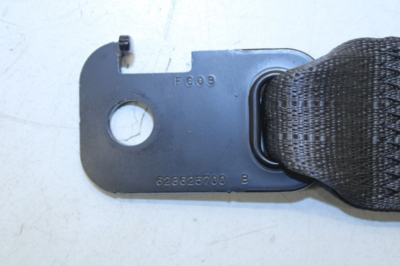 2019-24 Chevrolet Blazer 2LT Rear RH and LH 2nd Row Center Seat Belt Buckle Set - Alshned Auto Parts