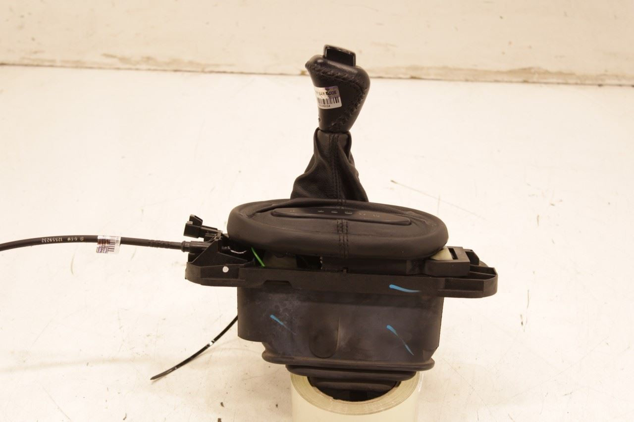 1997-2004 Chevrolet Corvette 5.7L Automatic Transmission Gear Shifter Lever Knob - Alshned Auto Parts