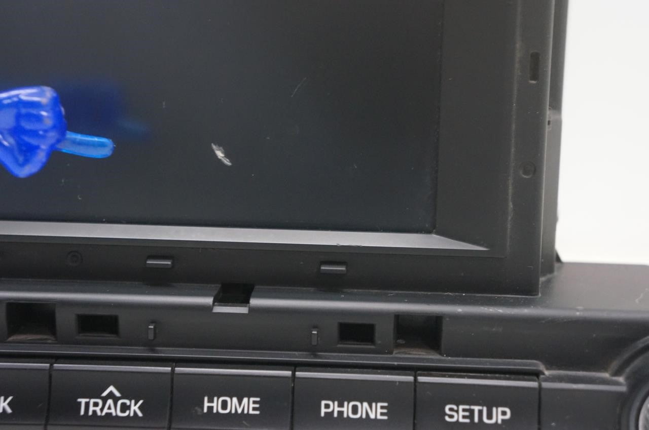 19-20 Hyundai Elantra Radio Faceplate Control w/ Receiver and 7'' Display *ReaD* - Alshned Auto Parts