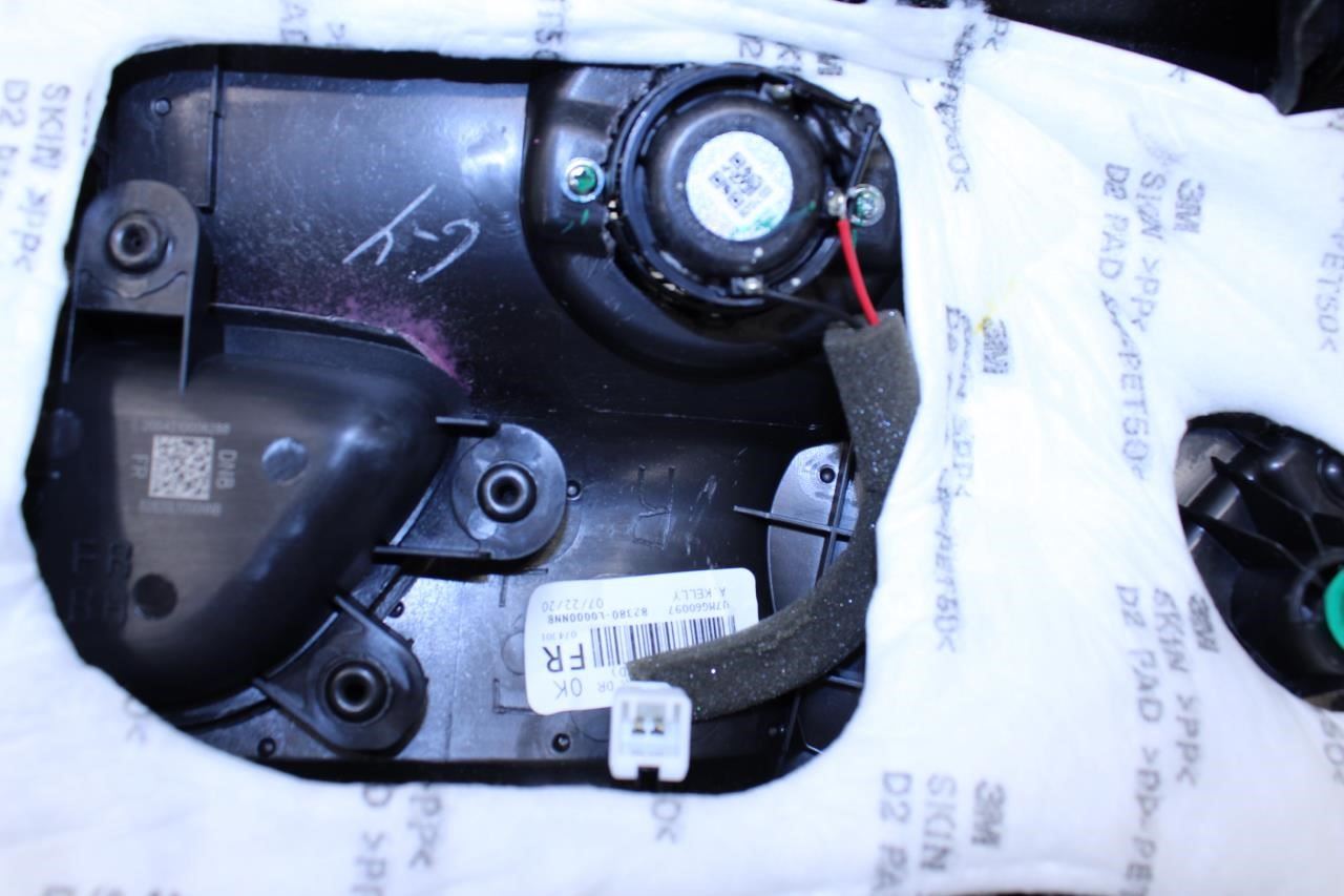 2020-22 Hyundai Sonata SE Front Right Passenger Door Trim Panel 82302-L0000-NNB - Alshned Auto Parts
