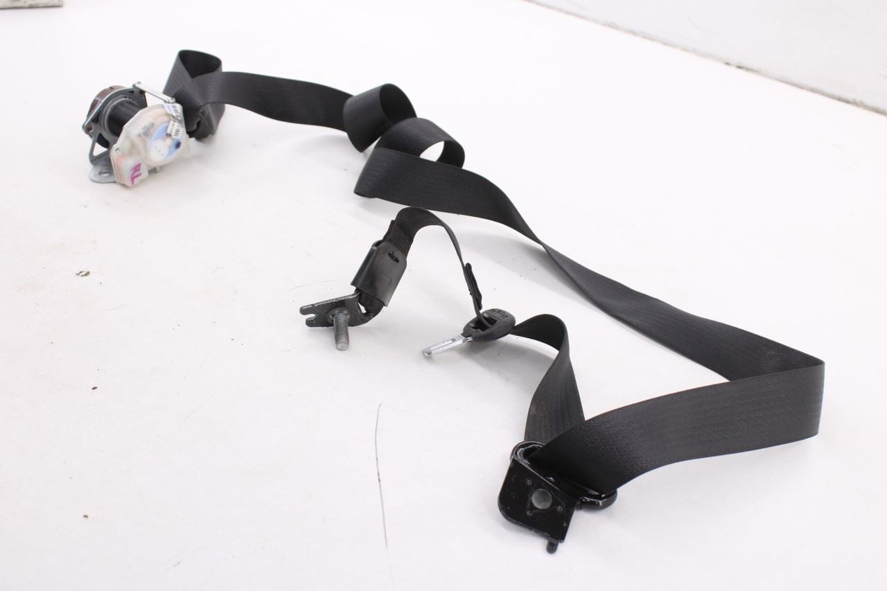 2017-19 Buick LaCrosse Premium 3.6L Rear Right Side 2nd Row Seat Belt Retractor4