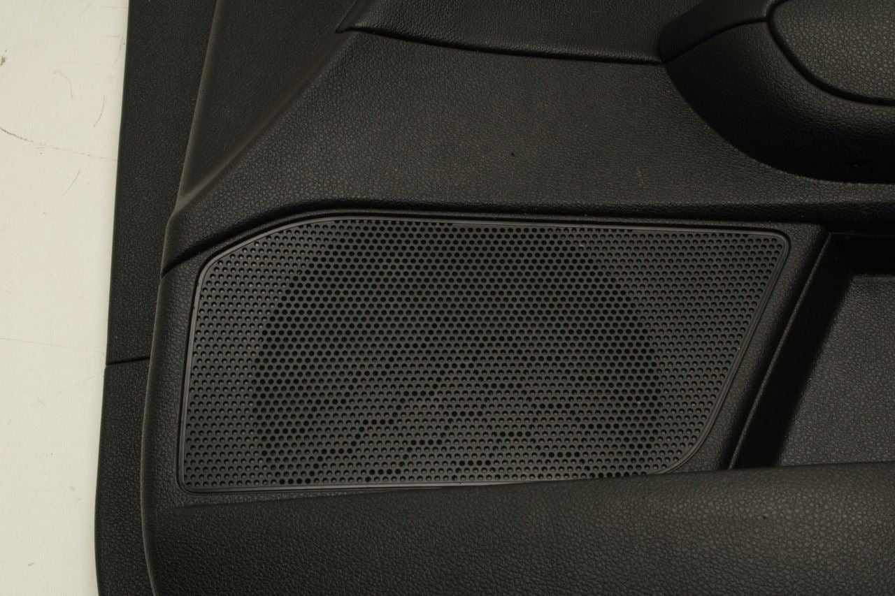 19-2020 Kia Optima LX Front Right Passenger Door Trim Panel 82302-D5150BKL *ReaD - Alshned Auto Parts