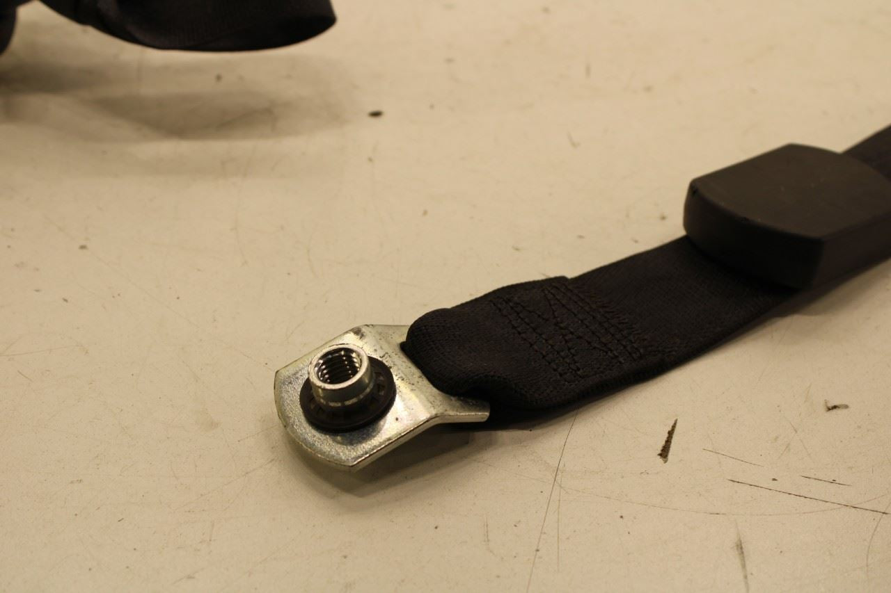 2019-23 Jeep Cherokee Latitude 3.2L Rear Right Side 2nd Row Seat Belt Retractor - Alshned Auto Parts