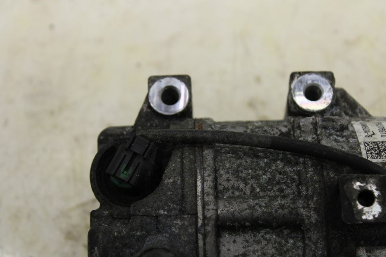 2019-2020 Kia Sorento LX 3.3L AC Air Conditioner Compressor 97701-C6910 OEM - Alshned Auto Parts