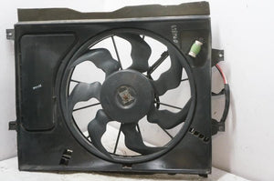 2014-2019 Kia Soul Radiator Cooling Fan Motor Assembly 25380B2000 OEM