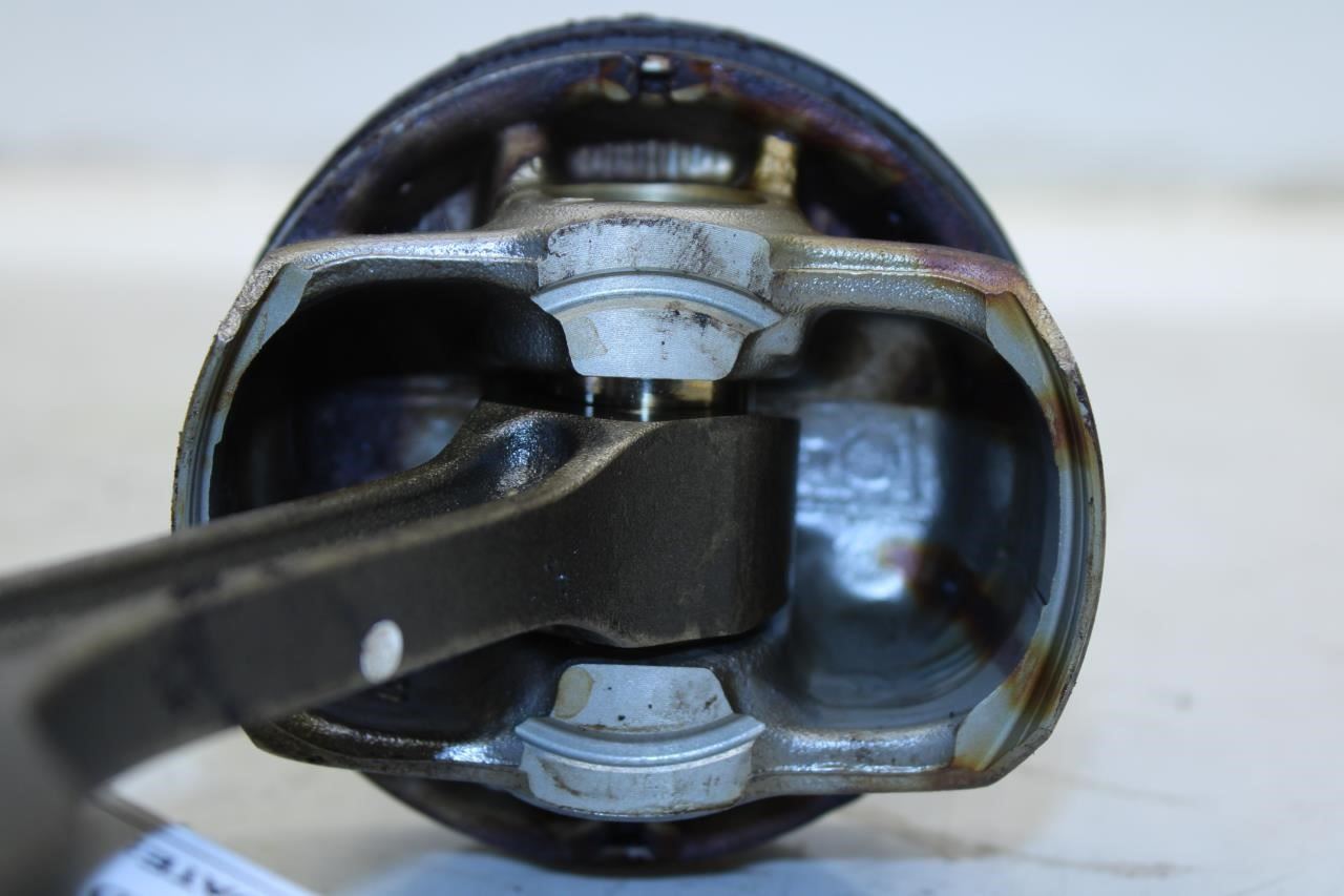 19-20 Hyundai Santa Fe 2.4L Engine Piston w/ Connecting Rod No2 23510-2GGC0 OEM - Alshned Auto Parts