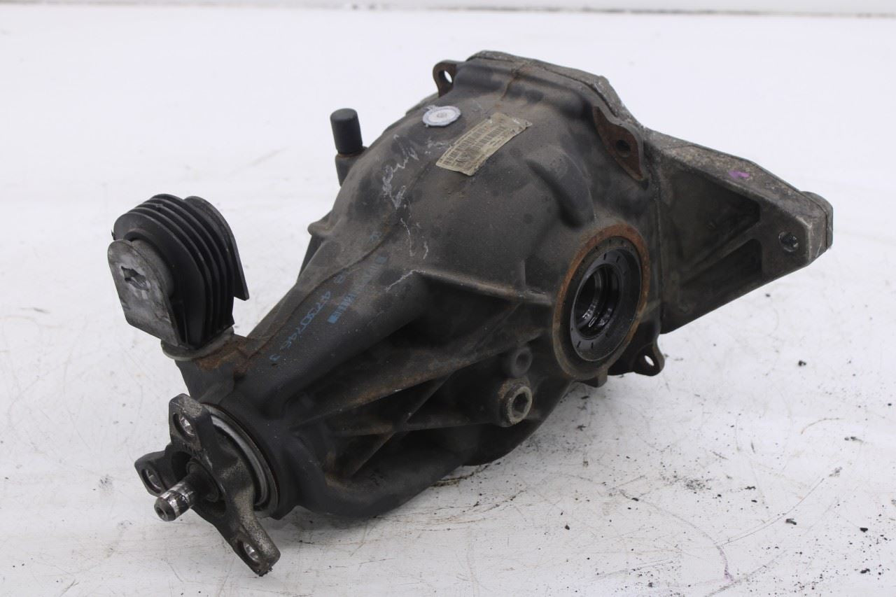 2016-17 Mercedes-Benz C300 4Matic 2.0L AWD Rear Differential Carrier 3.07 ratio10