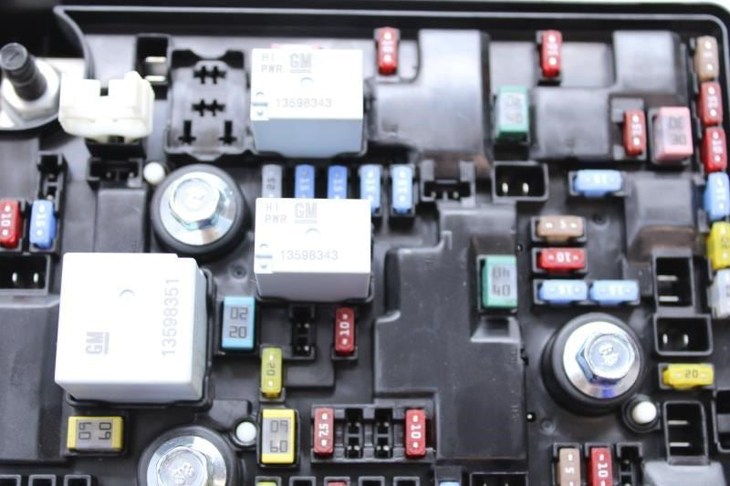 2024-2025 Chevrolet Trax Engine Bay Room Fuse Relay Junction Box 42887406 OEM - Alshned Auto Parts