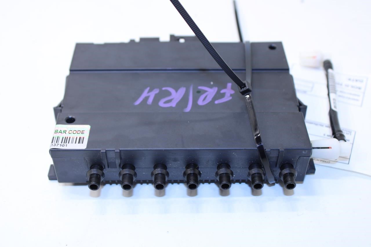 07-2013 Mercedes-Benz S550 Front Right Dynamic Seat Control Module 221-900-36-01 - Alshned Auto Parts