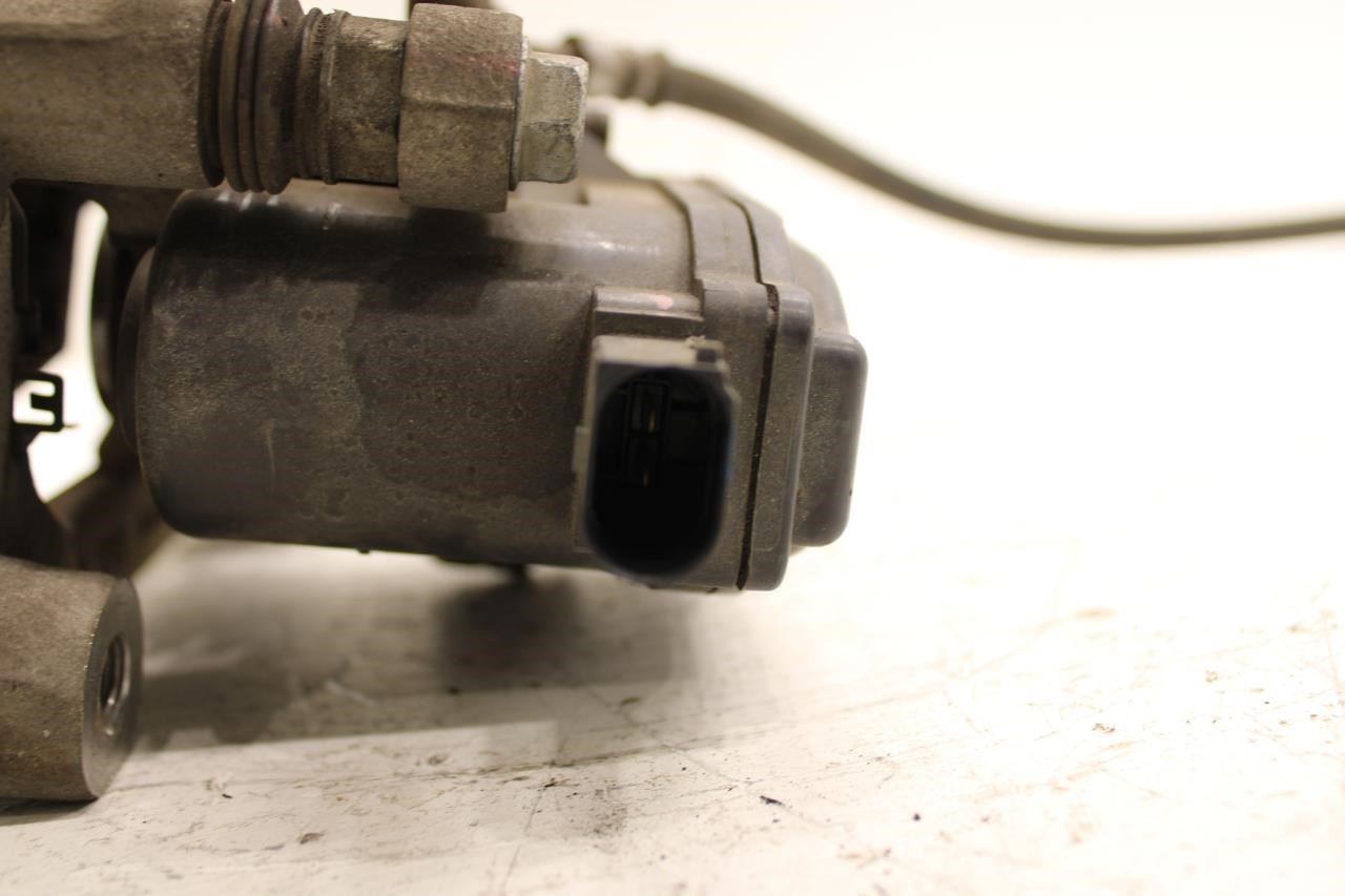 2019-2020 Hyundai Santa Fe Rear Right Side Brake Disc Caliper 58311-S1A30 OEM - Alshned Auto Parts