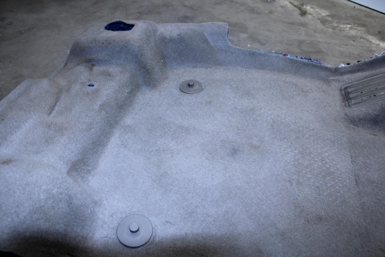 18-24 GMC Terrain Denali Front Left Floor Interior Carpet Cover Mat 84618500 OEM - Alshned Auto Parts