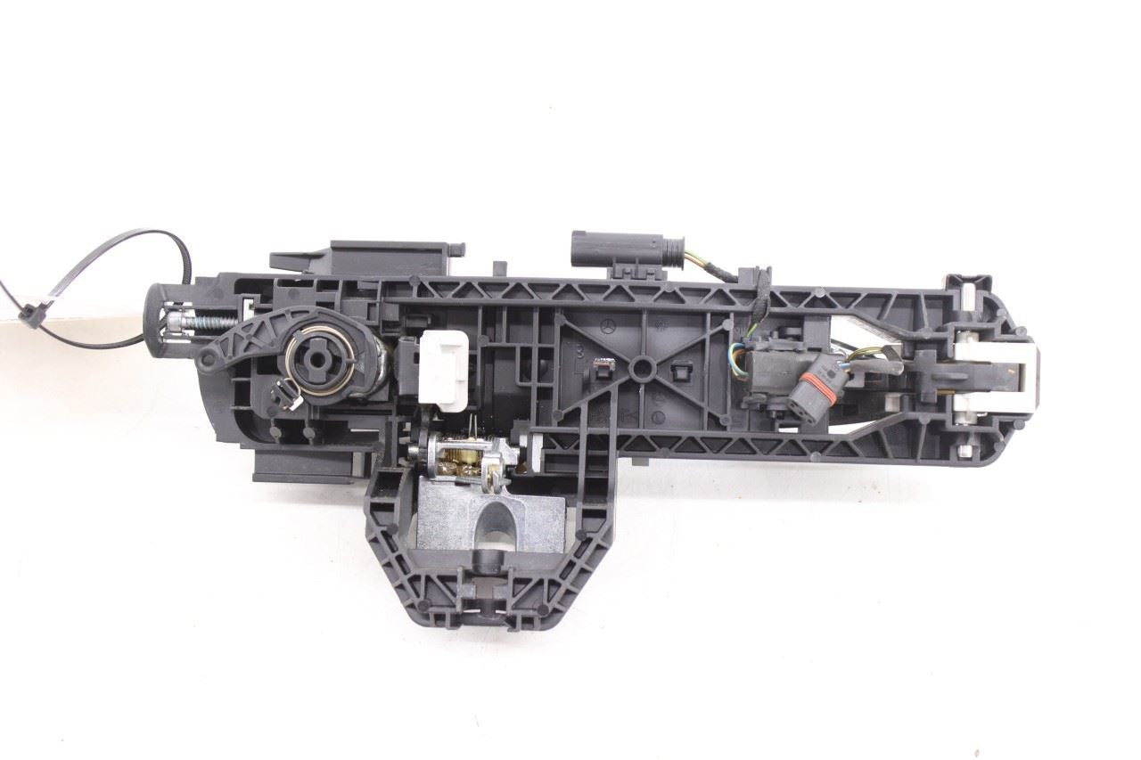 10-16 Mercedes-Benz E350 Luxury AWD Front Driver Left Side Door Exterior Handle - Alshned Auto Parts