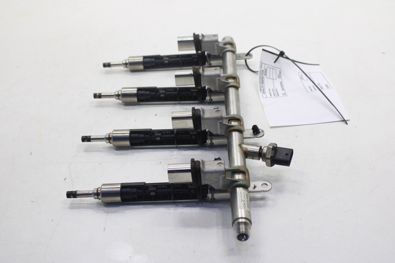 2017-2020 Alfa Romeo Giulia Ti 2.0L AWD Fuel Rail with Injectors 04893628AC OEM - Alshned Auto Parts