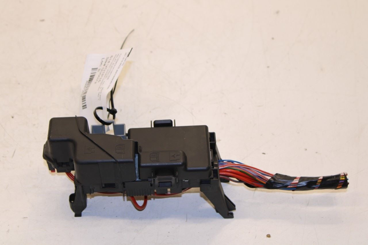 2015 Volvo S60 T5 Premier 2.0L Cabin Instrument Panel Fuse Relay Junction Block - Alshned Auto Parts