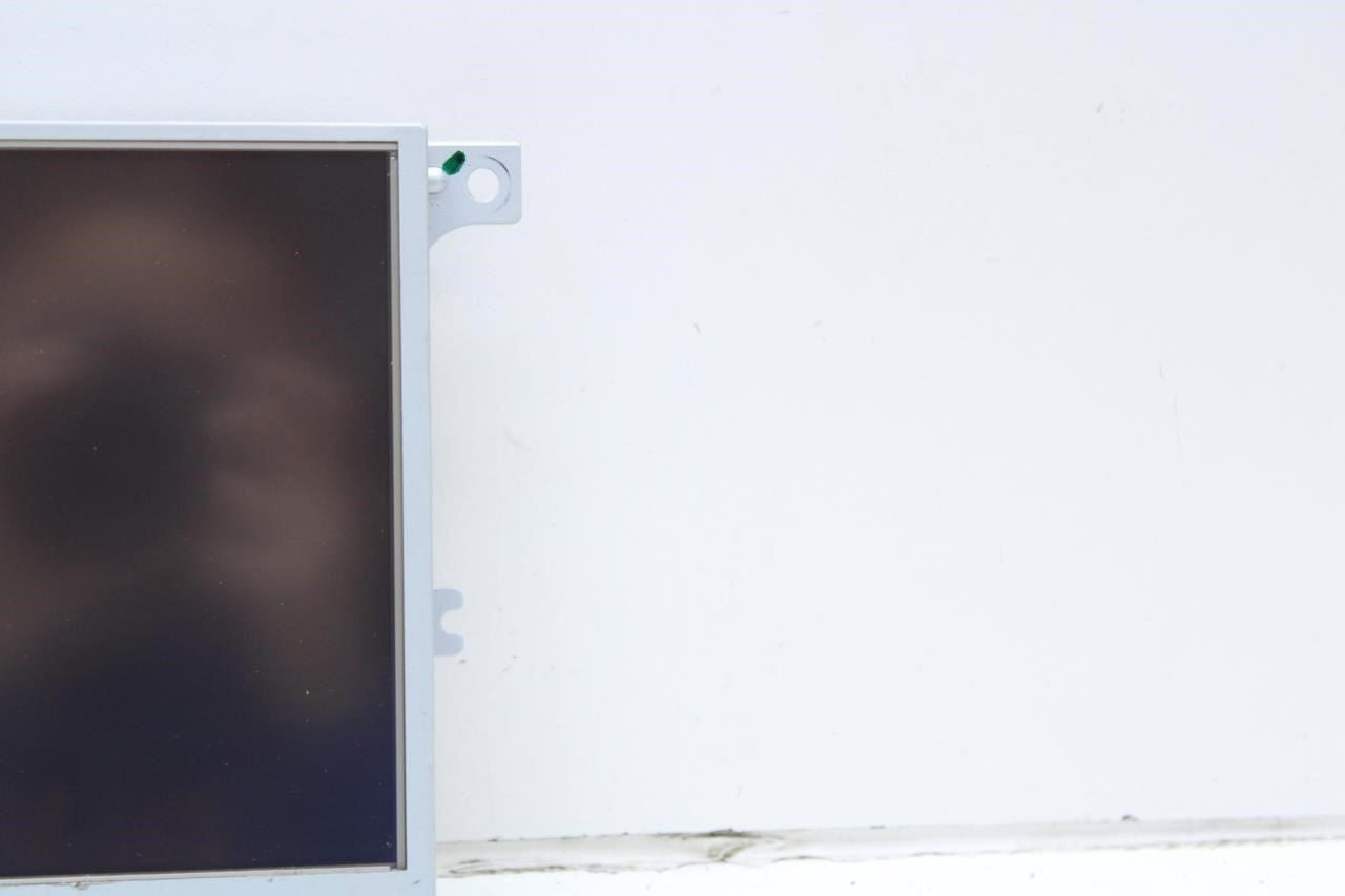 2014-2017 Maserati Ghibli Dash Information Radio Display Screen 670007290 OEM - Alshned Auto Parts