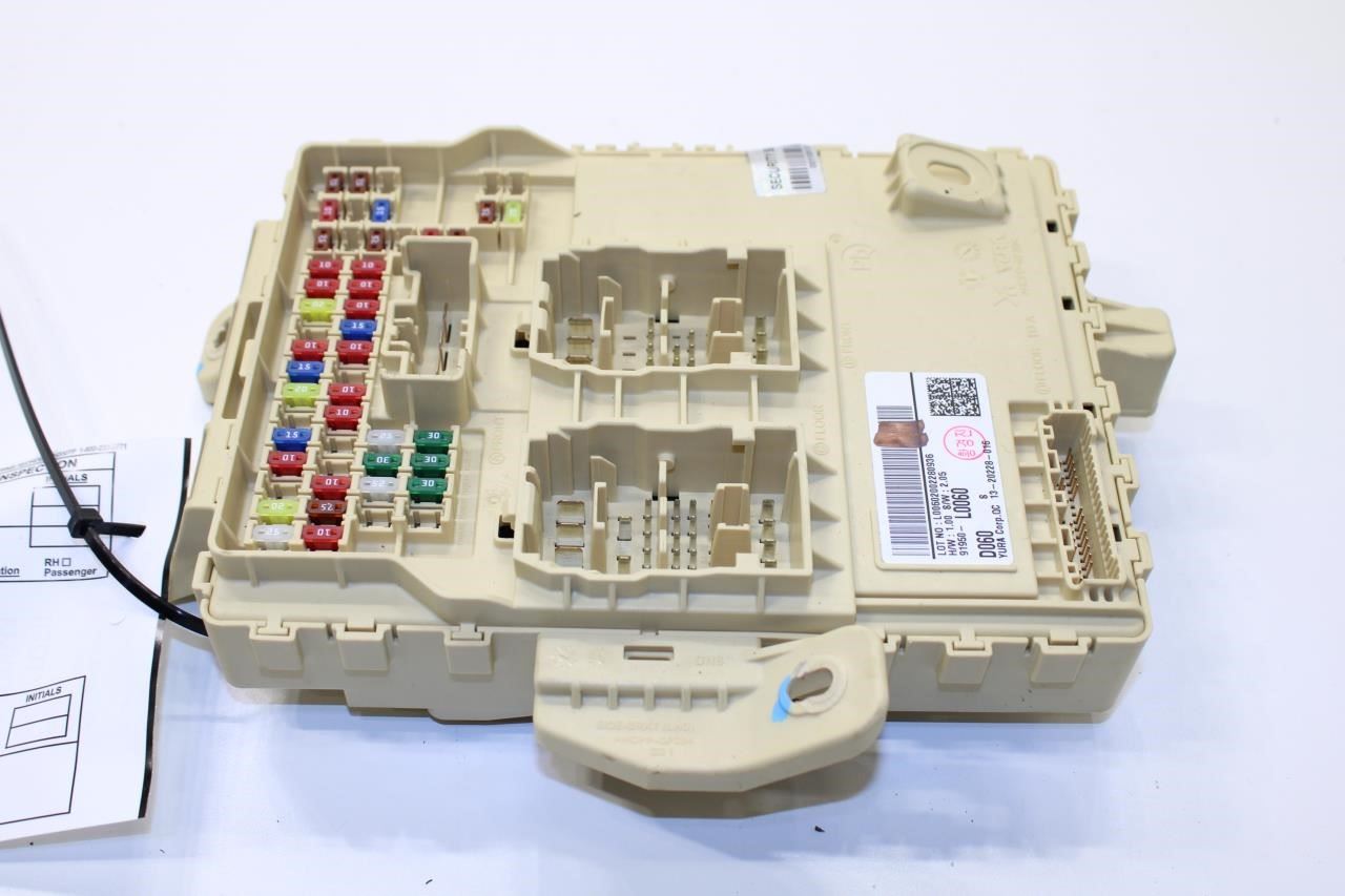 2020-23 Hyundai Sonata SE 2.5L Cabin Instrument Panel Fuse Relay Junction Block - Alshned Auto Parts
