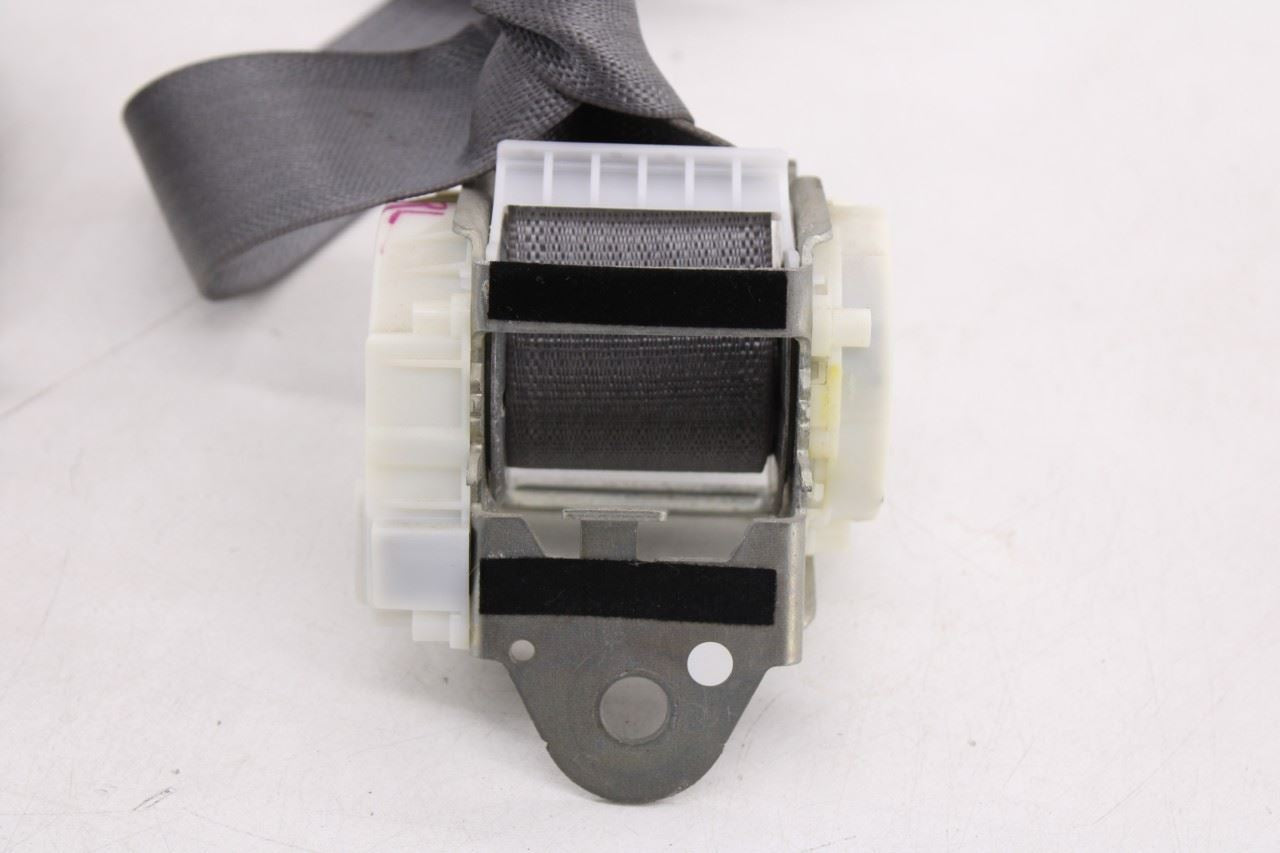 14-16 Chevy Silverado 1500 Work Truck 2WT Rear Left 2nd Row Seat Belt Retractor8