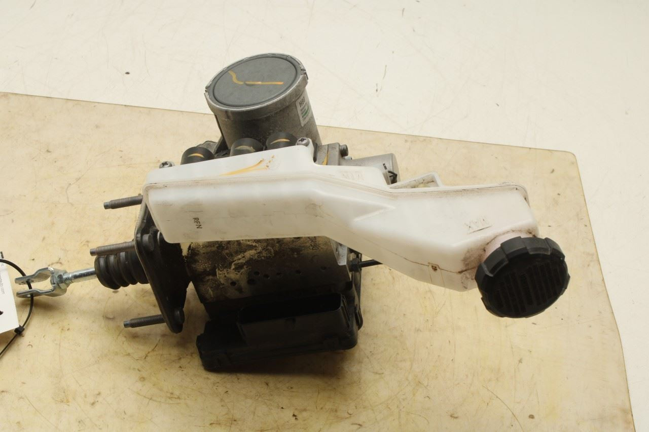 23-24 Kia Sportage Hybrid EX Integrated Master Cylinder Brake Booster ABS Module - Alshned Auto Parts