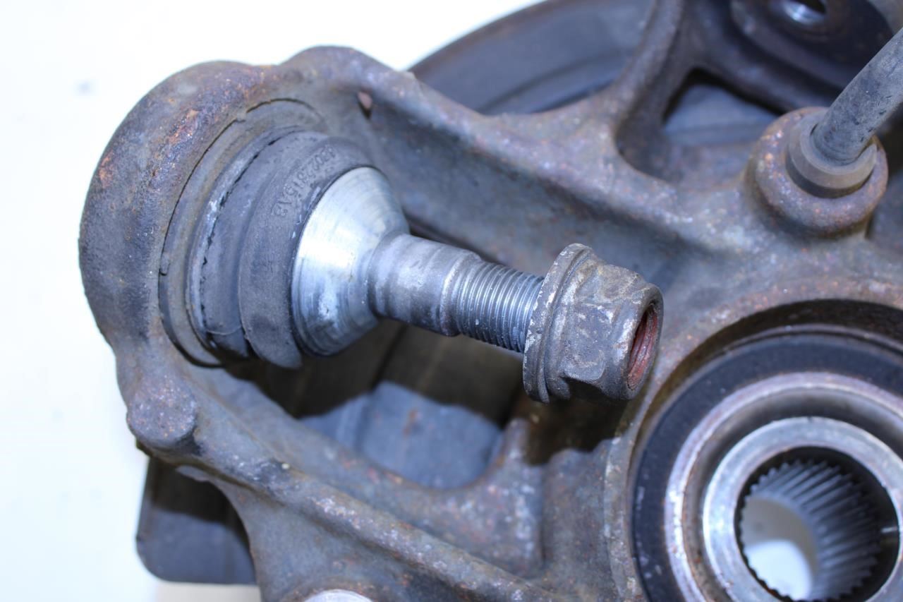 2011-2015 Jeep Grand Cherokee Limited Rear Left Spindle Knuckle Hub 4877103AD - Alshned Auto Parts