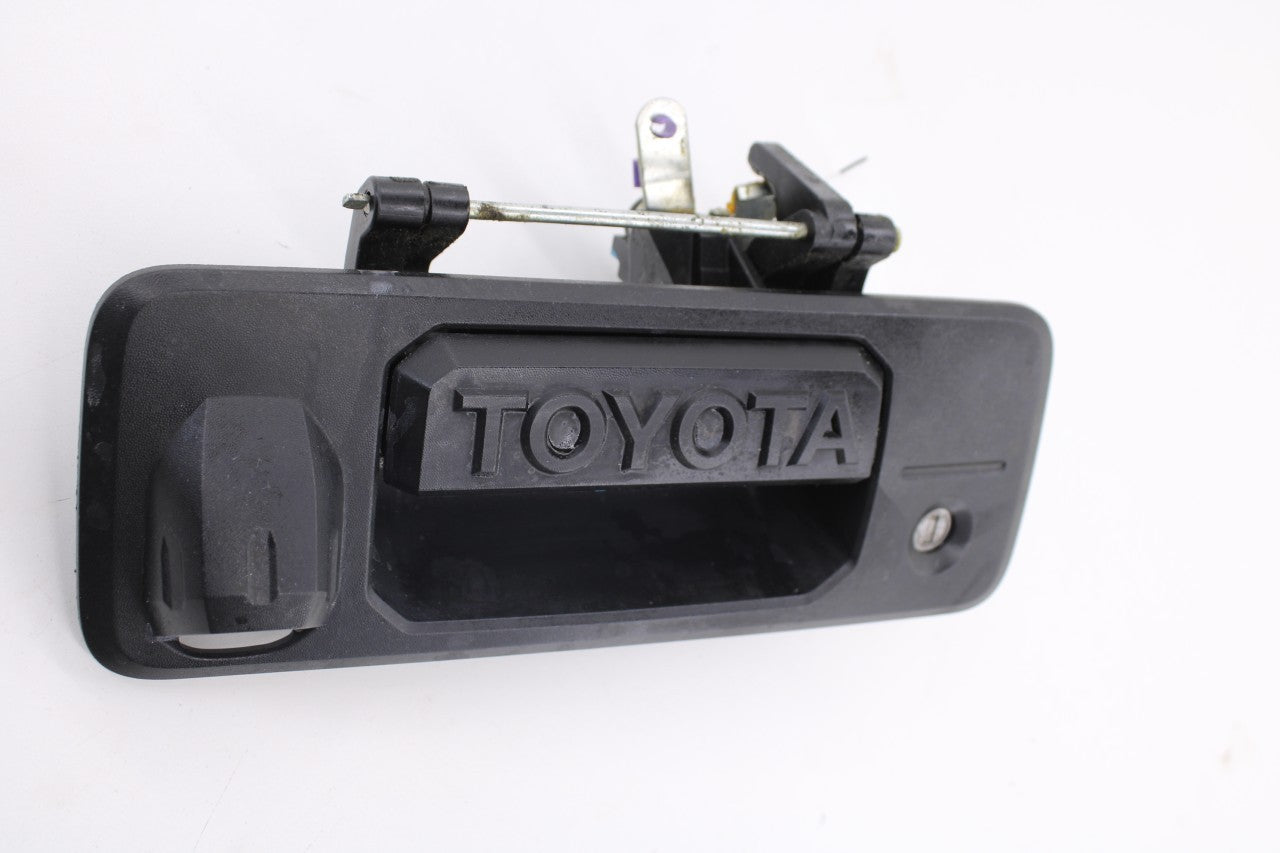 2015-23 Toyota Tacoma SR5 Double Cab Rear Tailgate Door Release Exterior Handle11