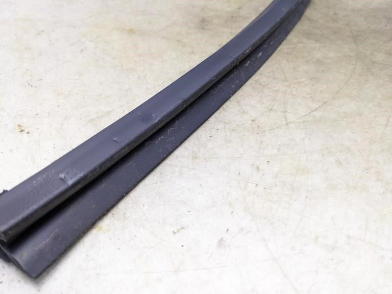 2011-15 Hyundai Sonata Rear Left Door Window Inner Belt Weatherstrip 83231-3S000 - Alshned Auto Parts