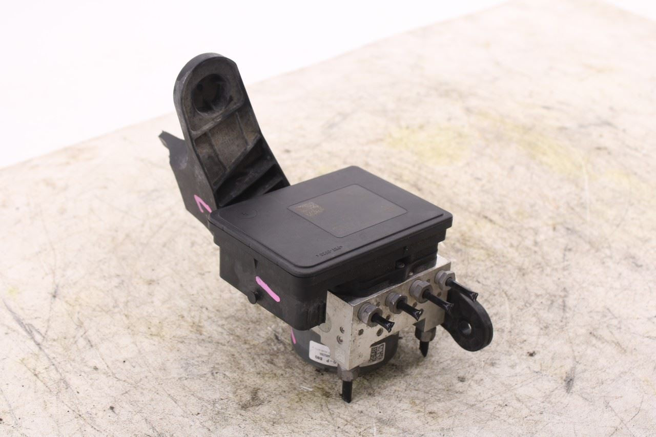 2018-2019 Chevrolet Equinox LT 1.5L ABS Anti Lock Brake Pump Control Module OEM3