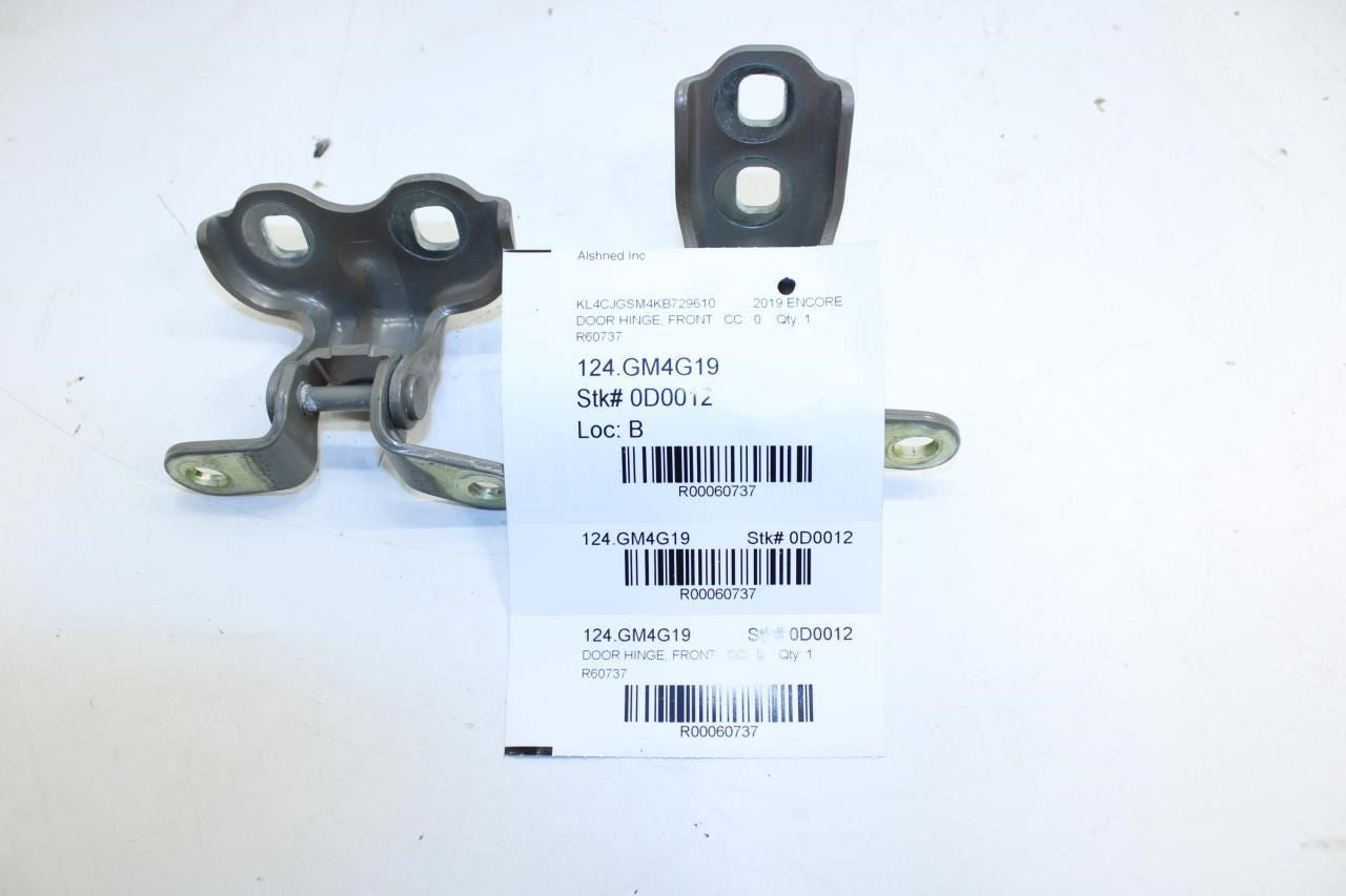 2017-2020 Buick Encore Front RH Side Door Hinge Upper and Lower Set 13577115 OEM - Alshned Auto Parts