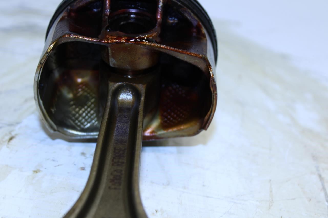 2011-2016 Ford F150 Platinum 3.5L turbo Engine Piston w/ Connecting Rod Right 1 - Alshned Auto Parts