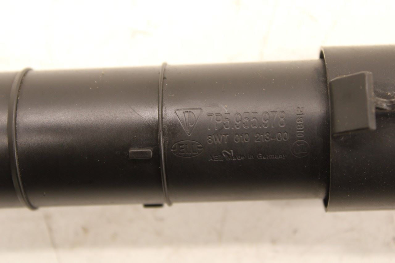 11-18 Porsche Cayenne Platinum AWD Front Right Side Headlight Lamp Washer Nozzle - Alshned Auto Parts