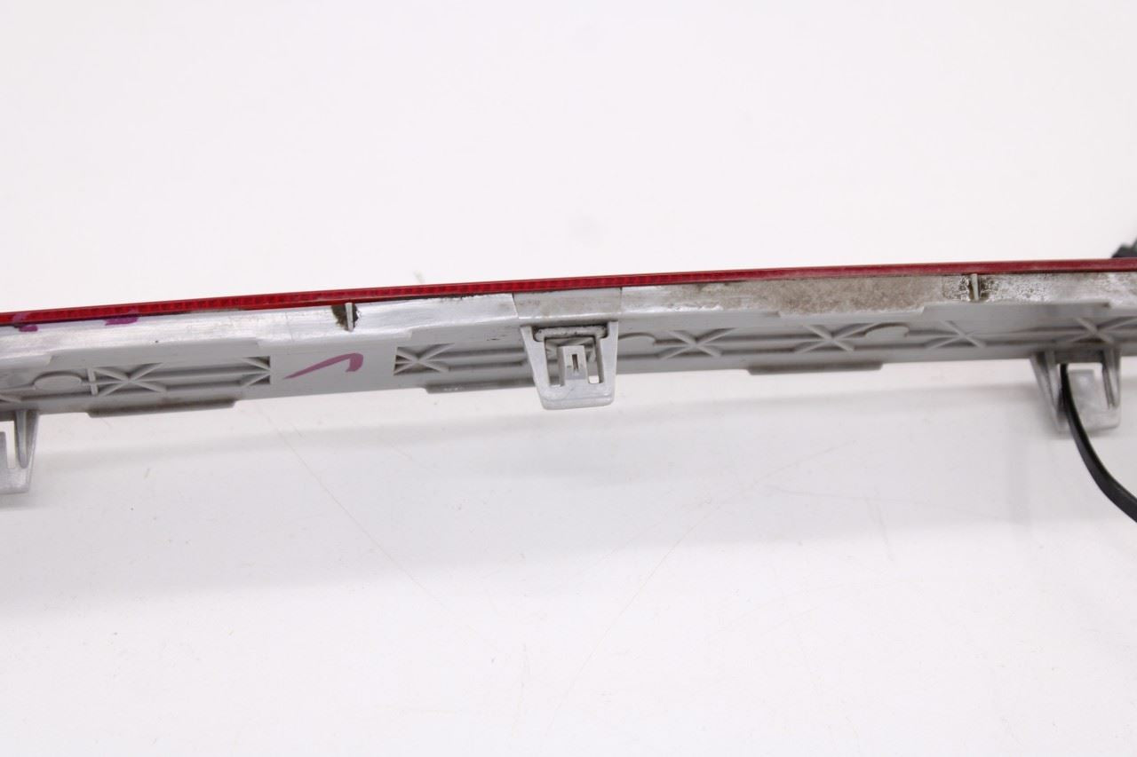 2021-2023 Hyundai Santa Fe SEL Rear Bumper Center Lamp Reflector 92409-S1510 OEM9