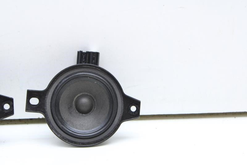 19-23 Chevrolet Silverado 1500 Front Left & Right Dash Speaker 84458155 OEM - Alshned Auto Parts