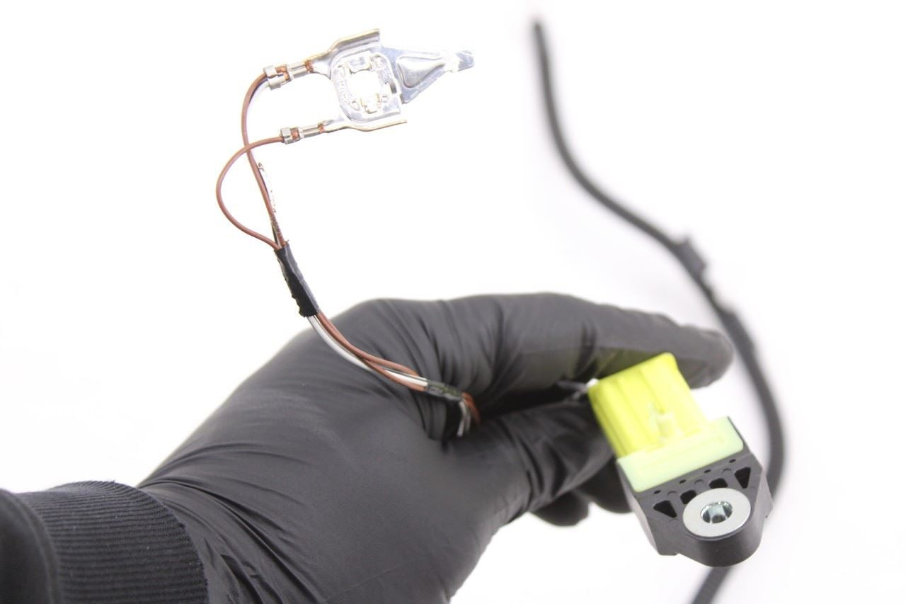 2014-2018 Toyota Sienna LE Front Right Side Door Wire Harness 82151-08180 OEM - Alshned Auto Parts