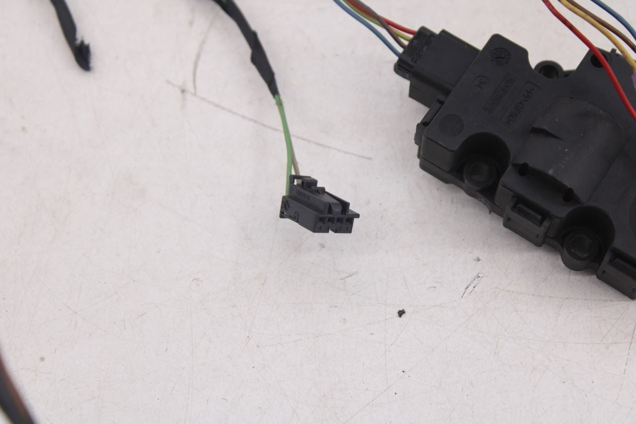 2015-2023 Mercedes-Benz C300 HVAC System Wire Harness w/ Blend Door Actuator Set8