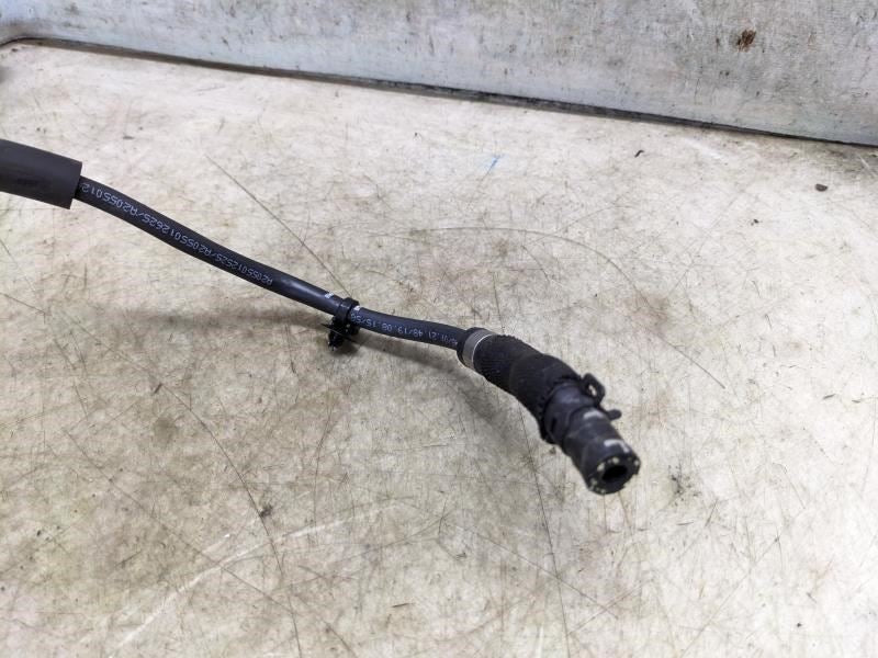 15-18 Mercedes-Benz C300 Coolant Overflow Vent Hose Line Pipe 205-501-25-01 OEM