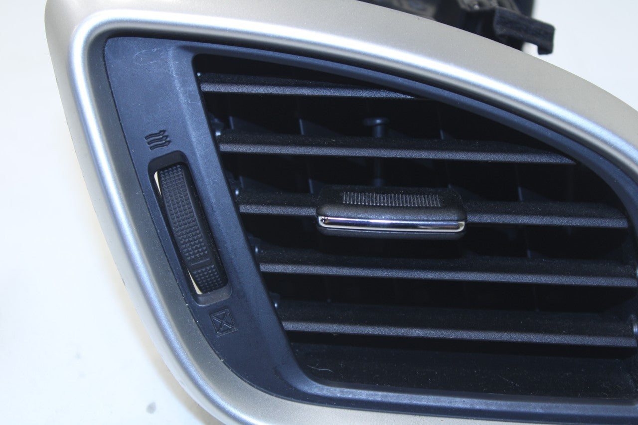 15-19 Nissan Murano Platinum Right and LH Dash Outer Air Vent Grille 68760-5AA0A - Alshned Auto Parts