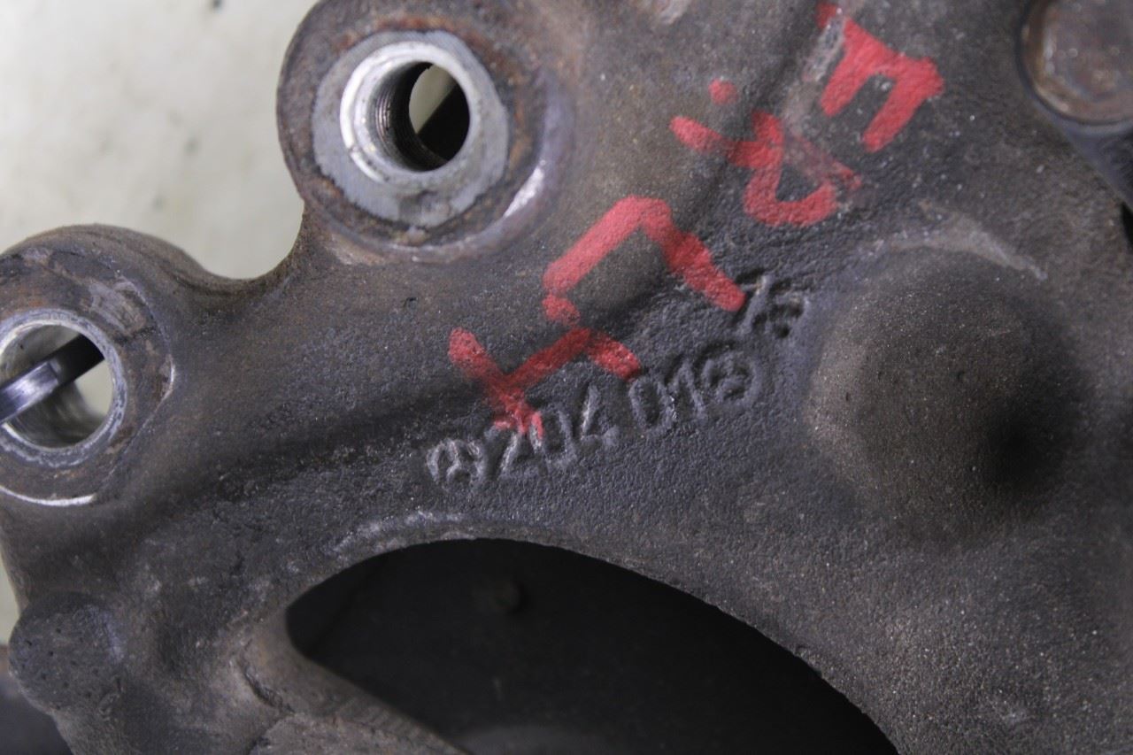 2006-09 Mercedes-Benz CLK 350 Front Left Side Spindle Knuckle Hub 204-332-01-01 - Alshned Auto Parts