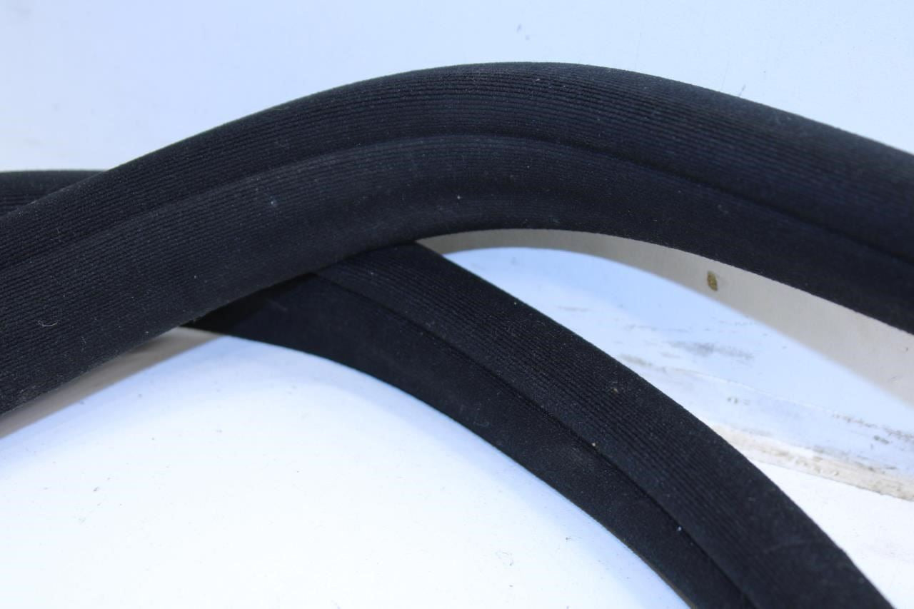 2007-2013 Mercedes-Benz S550 Front Left Door Weatherstrip On Body 221-697-05-51 - Alshned Auto Parts