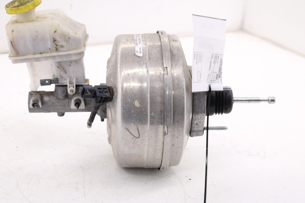 19-24 RAM 1500 Big Horn 5.7L Power Brake Booster w/ Master Cylinder w/ Reservoir9