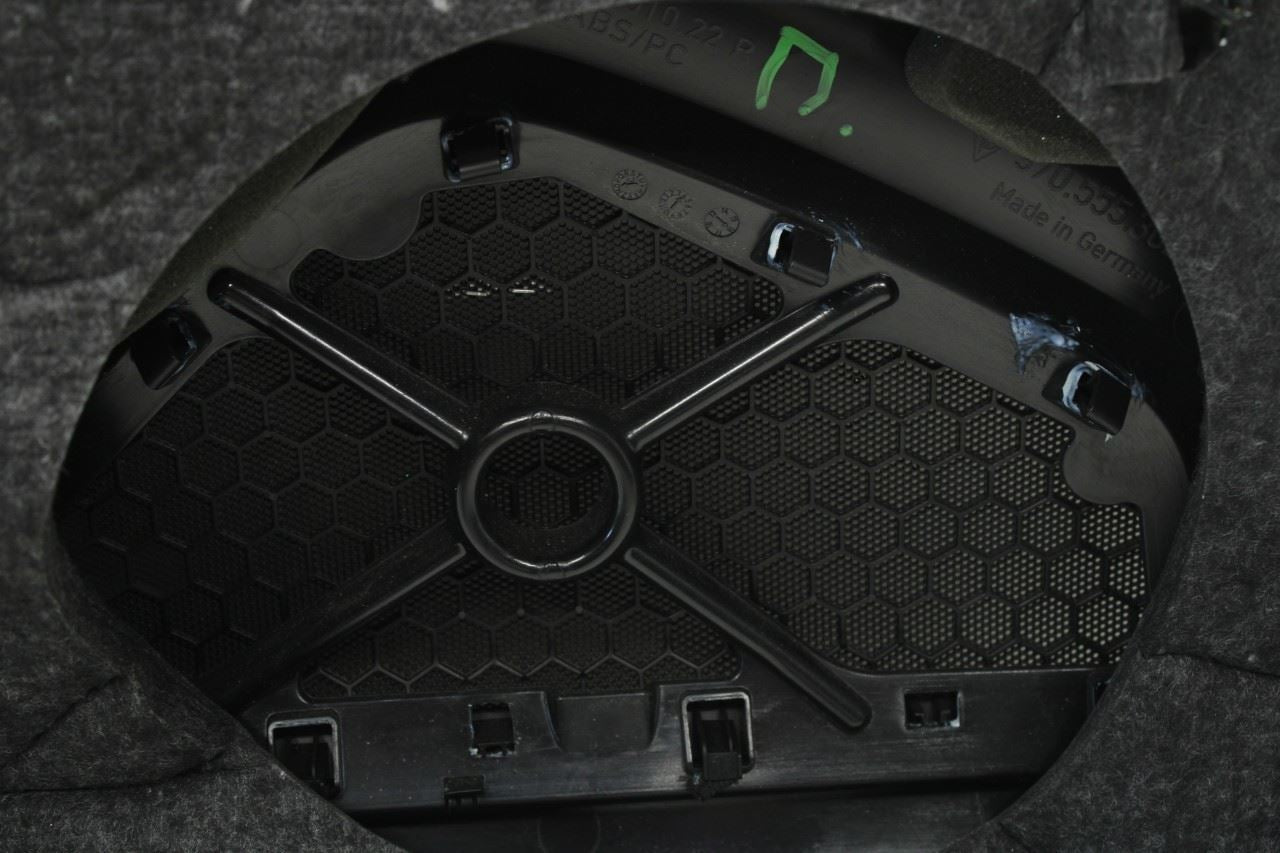 2013-16 Porsche Panamera 4 Front Right Passenger Door Trim Panel 970555912067P8 - Alshned Auto Parts