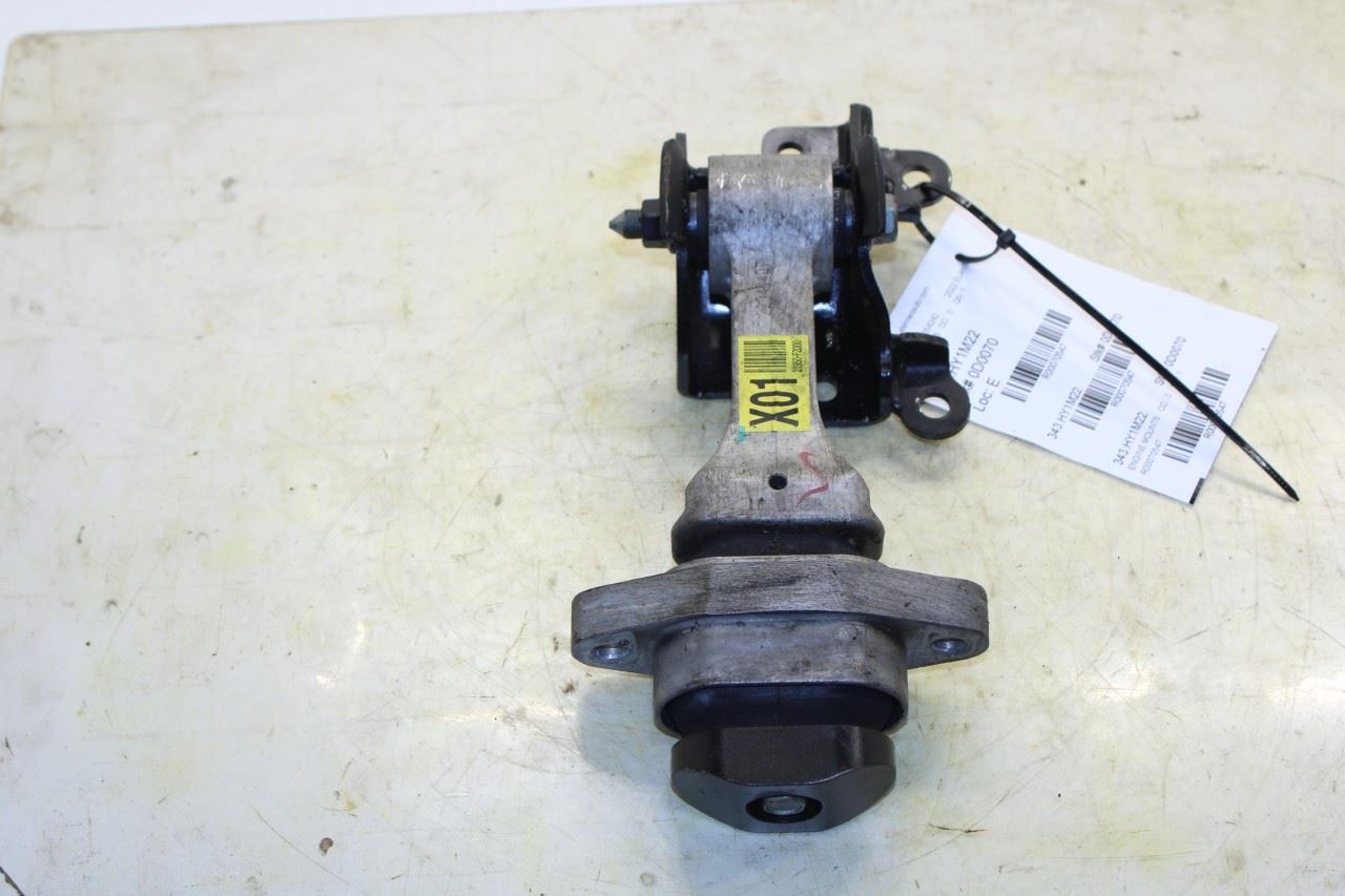 2021-2025 Hyundai Elantra SEL 2.0L FWD Engine Roll Rod Torque Arm Strut Bracket - Alshned Auto Parts