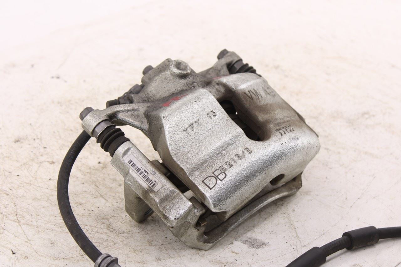 2019-2026 Volkswagen Jetta SE FWD Front Right Disc Brake Caliper 8V0-615-1246